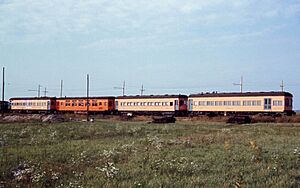 19680922 32 Illinois Terminal RR cars Illinois Railway Museum