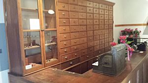 2014-09-04 15.40.23 ApothecaryCabinets