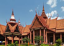 2016 Phnom Penh, Muzeum Narodowe Kambodży (03).jpg