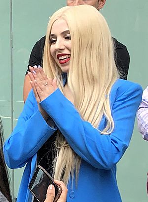 Ava Max meeting fans (cropped)