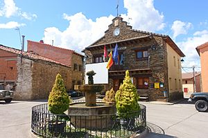 Ayuntamiento de Zarzuela de Jadraque 01