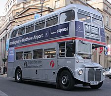 First London Silver Jubilee Routemaster SRM3 (RM1650) (650 DYE) heritage route 9 Trafalgar Square 9 December 2005