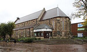 Holy Trinity, Wealdstone - geograph.org.uk - 4731116