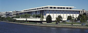 Kennedy Center for the Performing Arts, Washington, D.C., LCCN2011632175 (cropped).jpg