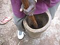 Molitura del caffè a Marangu, Regione del Kilimangiaro, Tanzania