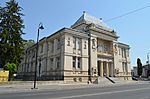 Muzeul de istorie Dâmbovița.JPG