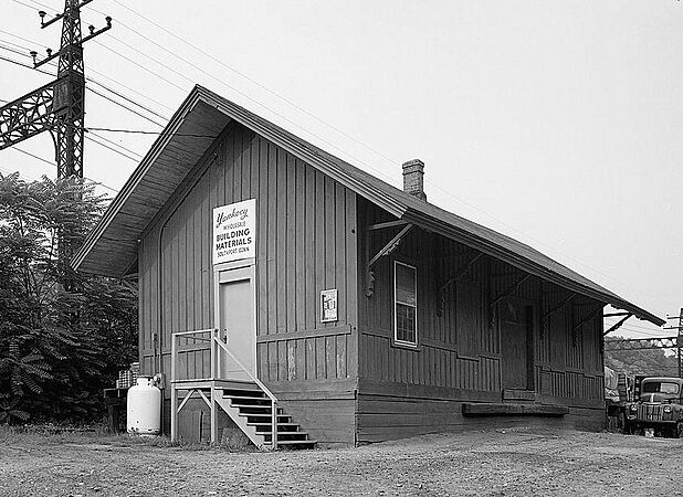 New York, New Haven & Hartford Railroad Freight House, Station Street, Southport (Fairfield County, Connecticut)