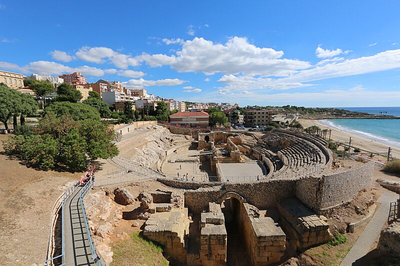 Tarragona, Spain (29668447030)