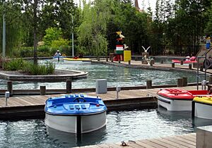 Winter Haven - Legoland Florida - Lego City - Boating School (9424230120)