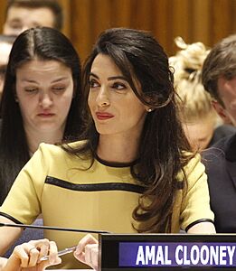 Amal Clooney 02