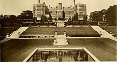American homes and gardens (1909) (18130173996).jpg