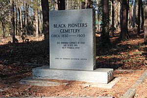 Black Pioneers Cemetery stone marker, Euharlee