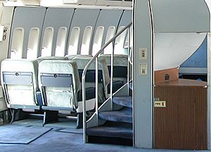 Boeing 747 spiral staircase