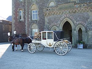 Carriage awaiting bride and groom after a wedding at Newton House, Dinefwr - geograph.org.uk - 1537798