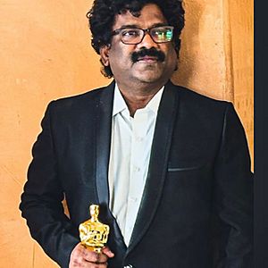 Chandrabose with Academy Award 2023.jpg