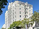 Draper University and Hero City, San Mateo (42421469721) (cropped).jpg