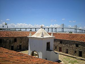 Fortaleza e Ponte