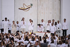 Jefa de Estado participa en ceremonia de la Firma de la Paz entre el Gobierno de Colombia y las FARC E.P. (29953487045)