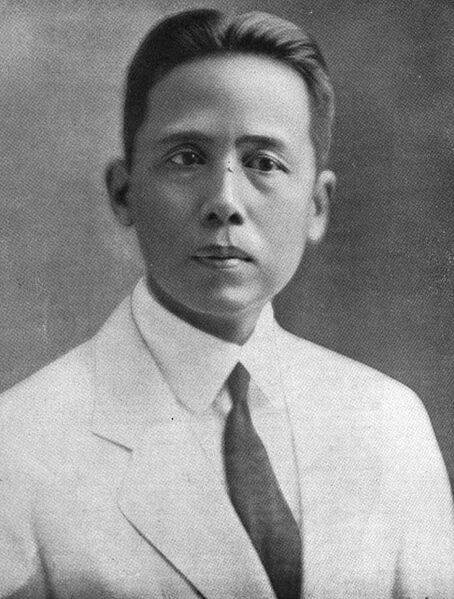 José Abad Santos