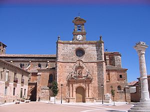 San Miguel church (13th - 18th century)
