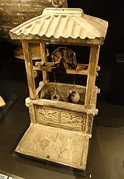 Model well, burial find, China, Han dynasty, 206 BC to 220 AD, earthenware - Östasiatiska museet, Stockholm - DSC09578