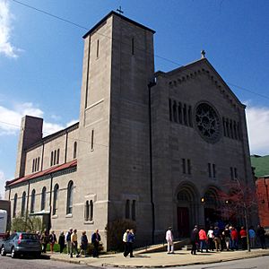 Saint Dominic Catholic Church (Columbus, Ohio) - exterior