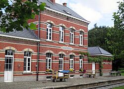 Station B^B Racour - panoramio