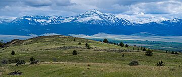 Strawberry Mountain Range.jpg