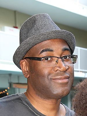 Sudz Sutherland at a CFC event in L.A. - Honouring John Fawcett and Graeme Manson (16759132838).jpg