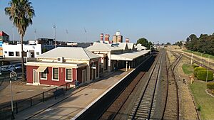 WaggaWagga Railway Station