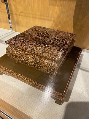 Wakasa lacquerware