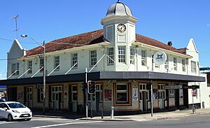 (1)The Vic Hotel Marrickville