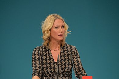 2015-12 Manuela Schwesig SPD Bundesparteitag by Olaf Kosinsky-14