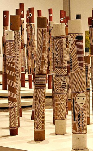 Aboriginal hollow log tombs02 detail