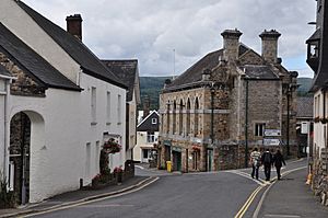 Bovey Tracey - East Street (geograph 3597252)