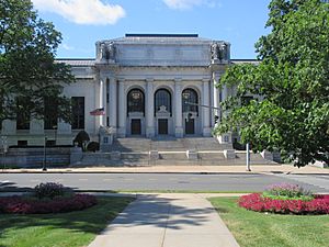 Connecticut State Library & Supreme Court Building