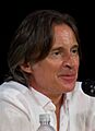 Emilie de Ravin & Robert Carlyle (14776132467) (cropped)