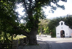 Ermita de la Virgen de las Angustias, en Pórtugos (Granada).jpg