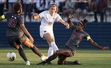 Penn State Women's Soccer, Stanford, Linnehan (12) 1 (cropped)