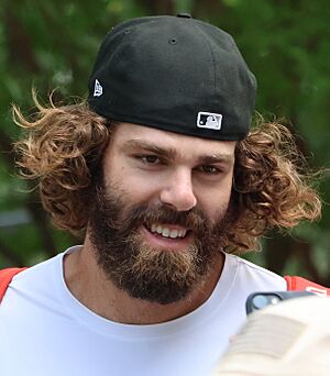 Reilly Opelka (2024 DC Open) 03 (cropped).jpg