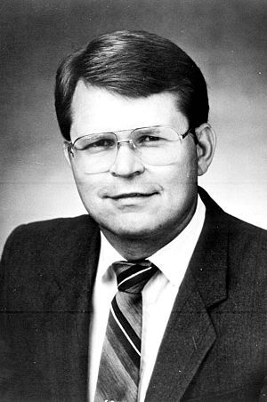 Tom Warner.jpg