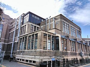 UofGJosephBlackNE-170914