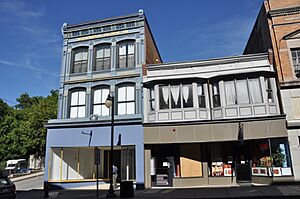 WoonsocketRI 110-114MainStreet