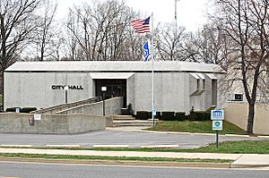 Calvert City's City Hall, located on 5th Avenue