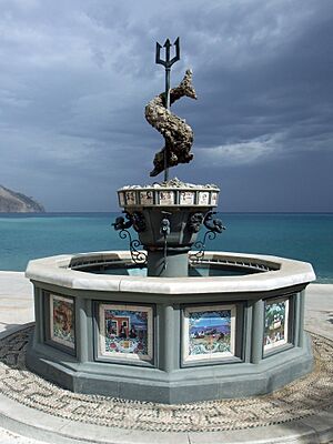 Diafáni – Fountain of Neptune - 1
