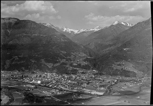 ETH-BIB-Giubiasco, Blick nach Osten (E), Valle Morobbia-LBS H1-016327