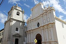 Frontis Santuario Diocesano de Nuestra Señora de La Merced. León, Nicaragua.