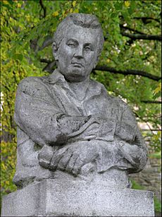 Jaroslav Hasek - pomnik v Lipnici nad Sazavou - detail