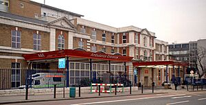 Kings college hosiptal ambulance entrance