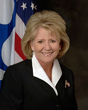 Mary Peters official DOT portrait.jpg
